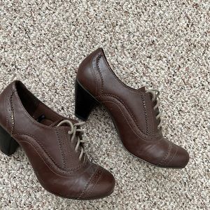 Brown lace-up shoes